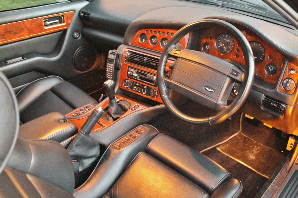 Aston Martin Vantage V550 de 1997 de Sir Elton John